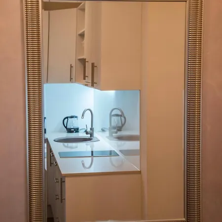 Drop In Apartment Belgrade